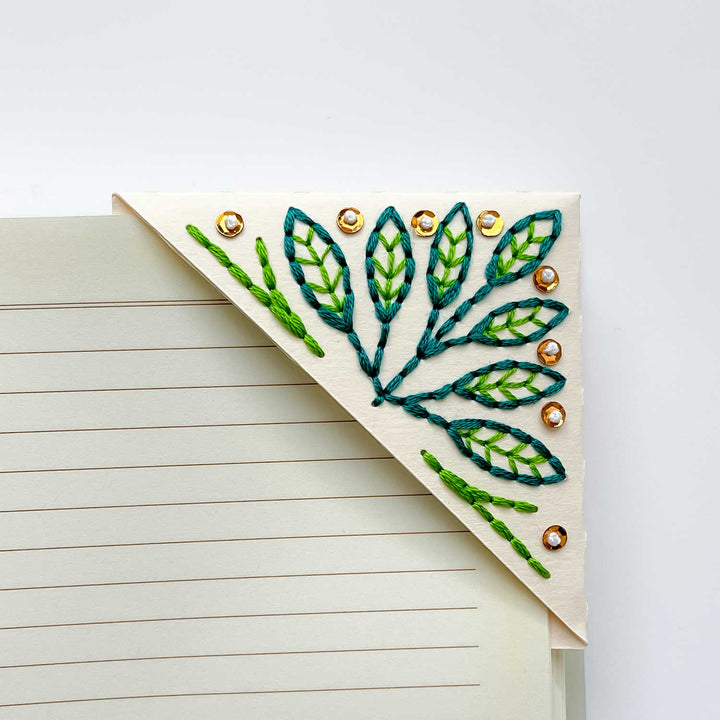 Flutter & Flora Corner Bookmarks