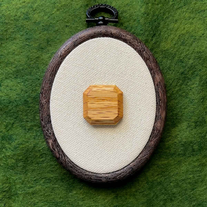 Gem Wood Needle Minders