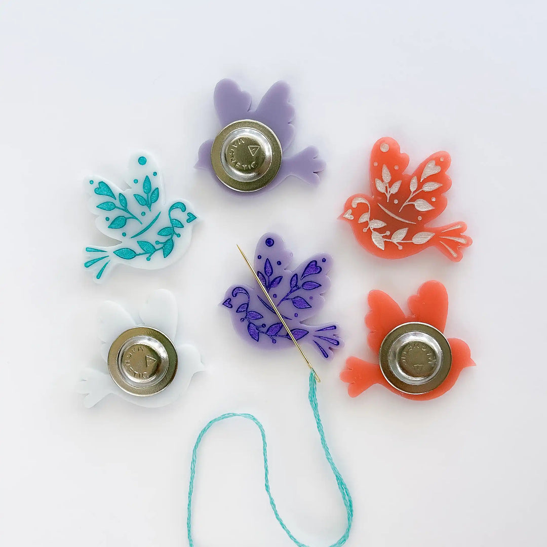 Floral Dove Needle Minder