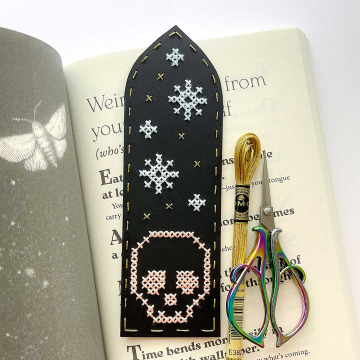Starlit Skull Bookmark PDF