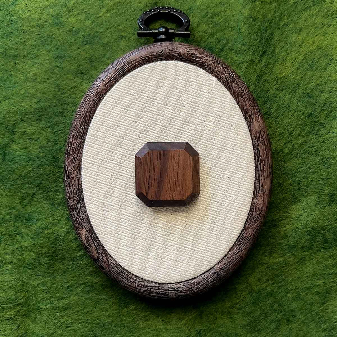 Gem Wood Needle Minders