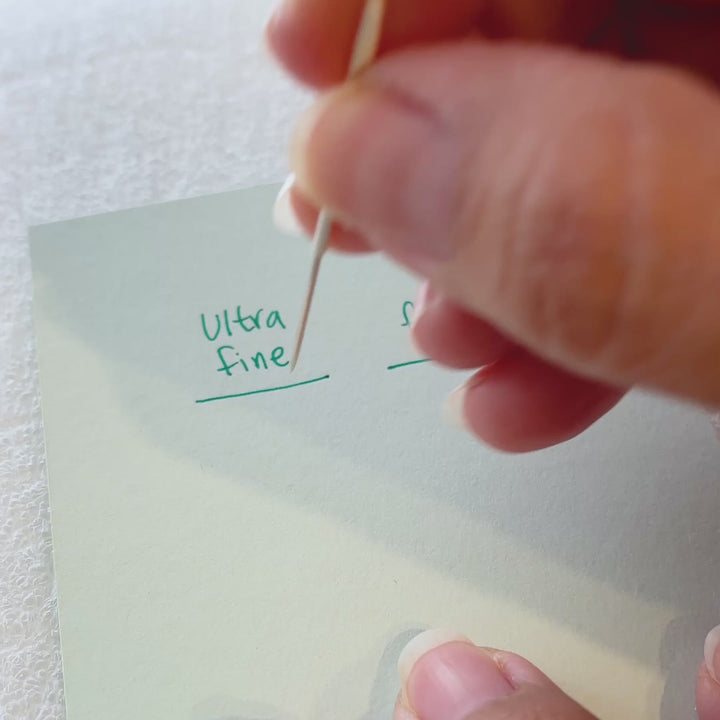 Demo of the ultra-fine and fine needle points.